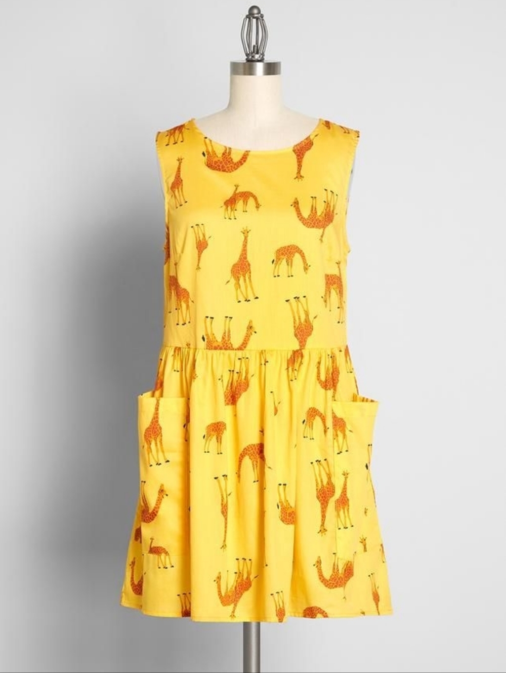 ModCloth Bold Notion Sleeveless Giraffe Print Smock Dress Size M - Picture 3 of 8